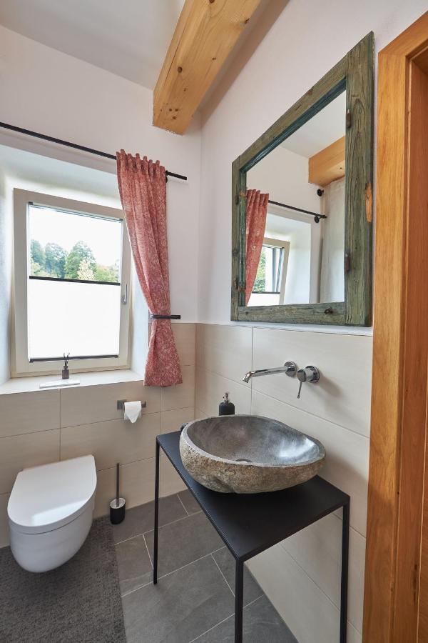 Seechalet Traunsee Ort im Innkreis エクステリア 写真
